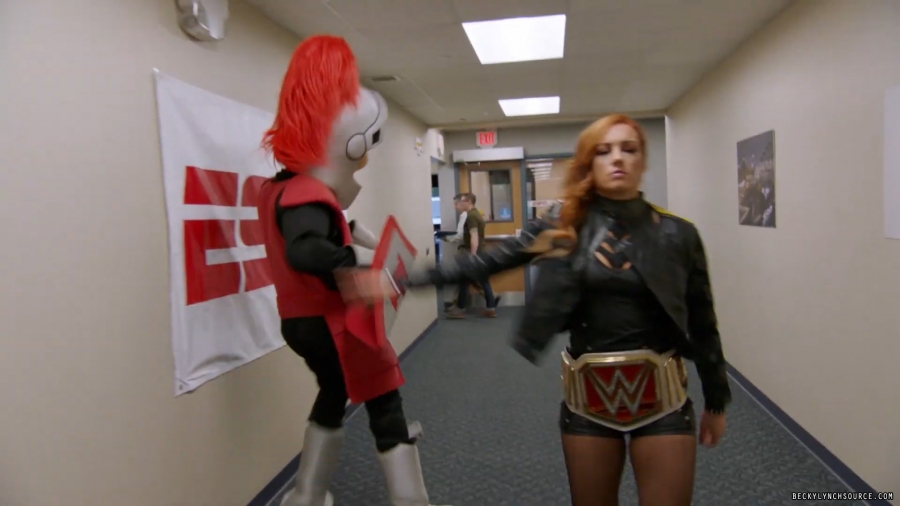 beckysportscenter02_Still013.jpg