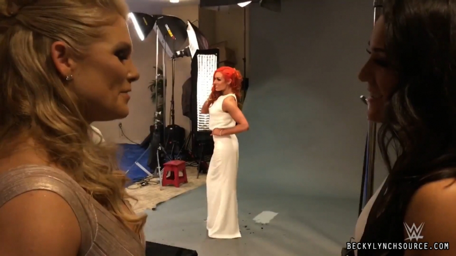 Click to view full size image
==============
BeckyYT20170331_Still027.jpg BeckyYT20170331_Still027.jpg