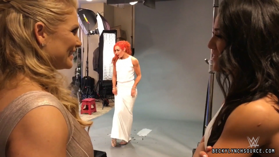 Click to view full size image
==============
BeckyYT20170331_Still060.jpg BeckyYT20170331_Still060.jpg