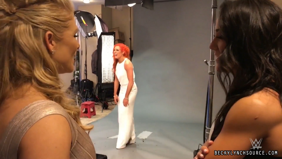 Click to view full size image
==============
BeckyYT20170331_Still086.jpg BeckyYT20170331_Still086.jpg