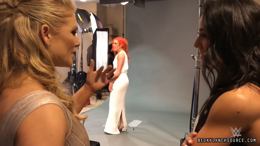 Click to view full size image
==============
BeckyYT20170331_Still088.jpg BeckyYT20170331_Still088.jpg