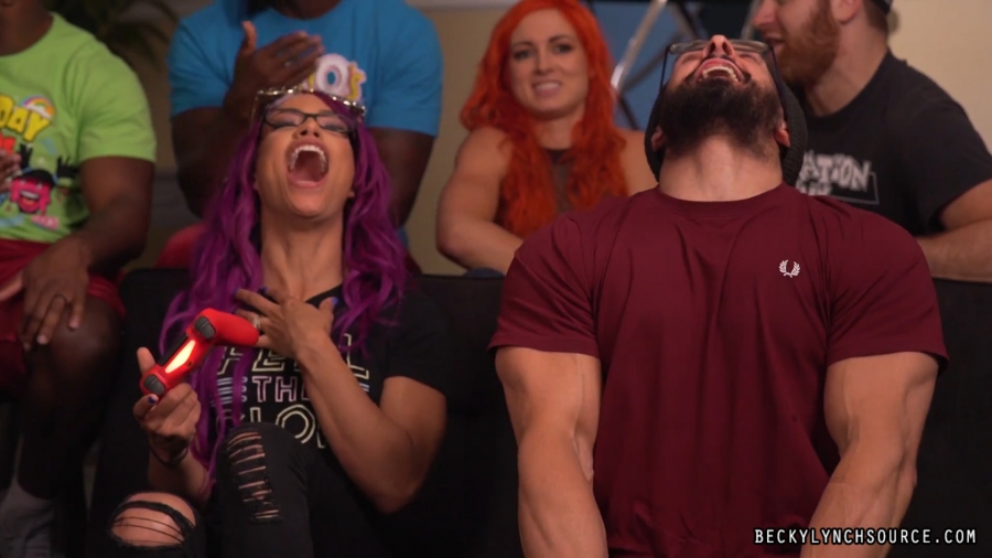 Click to view full size image
==============
BeckyYT20170815_Still730.jpg BeckyYT20170815_Still730.jpg